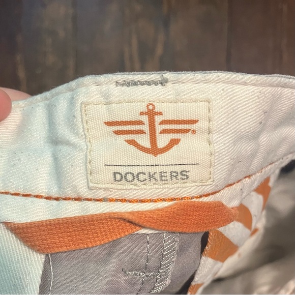 Dockers Men's Easy Khaki Fit Pants - Picture 4 of 4